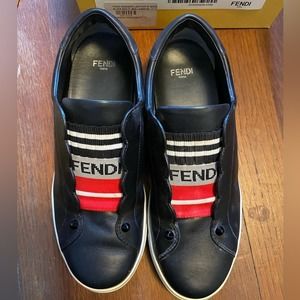 Fendi leather sneaker 36.5 with box